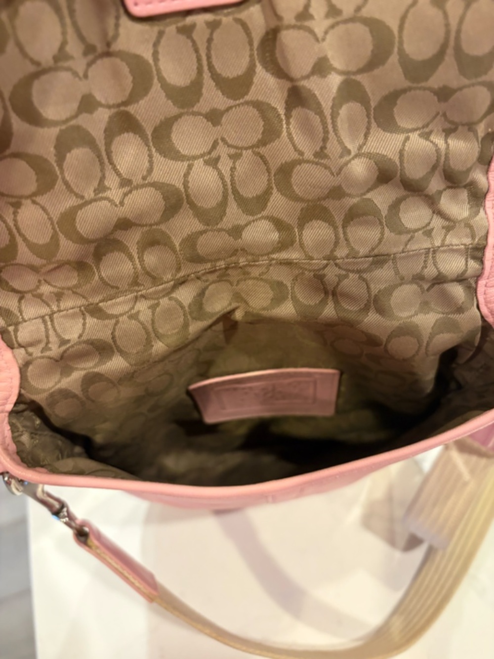 Vintage Coach Cross Body Sling Bag - Picture 5 of 5